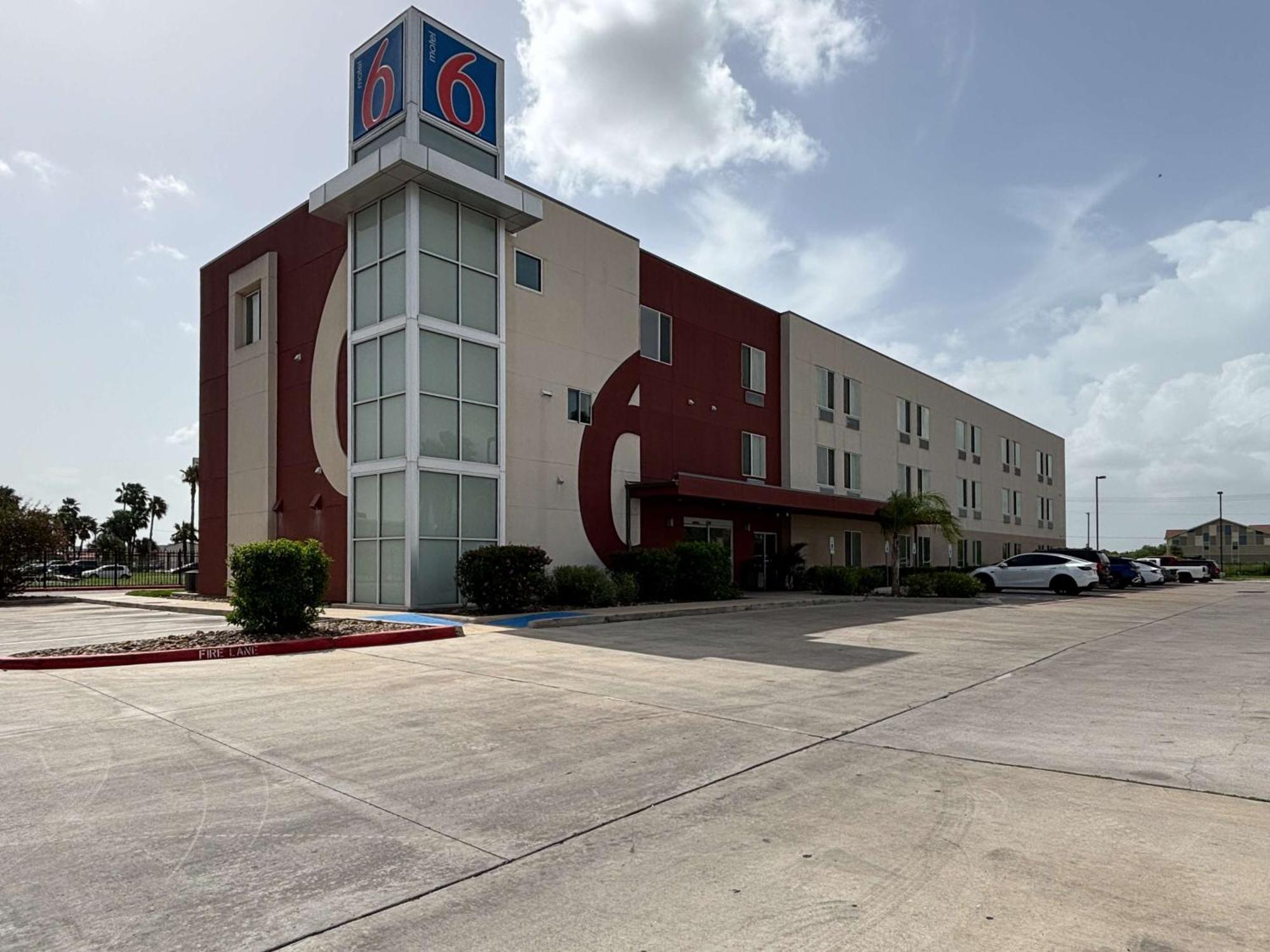 Motel 6-Weslaco, Tx Extérieur photo